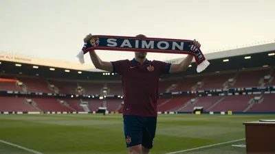 Salmon joins West Ham United on two‑year contract, boosting attack