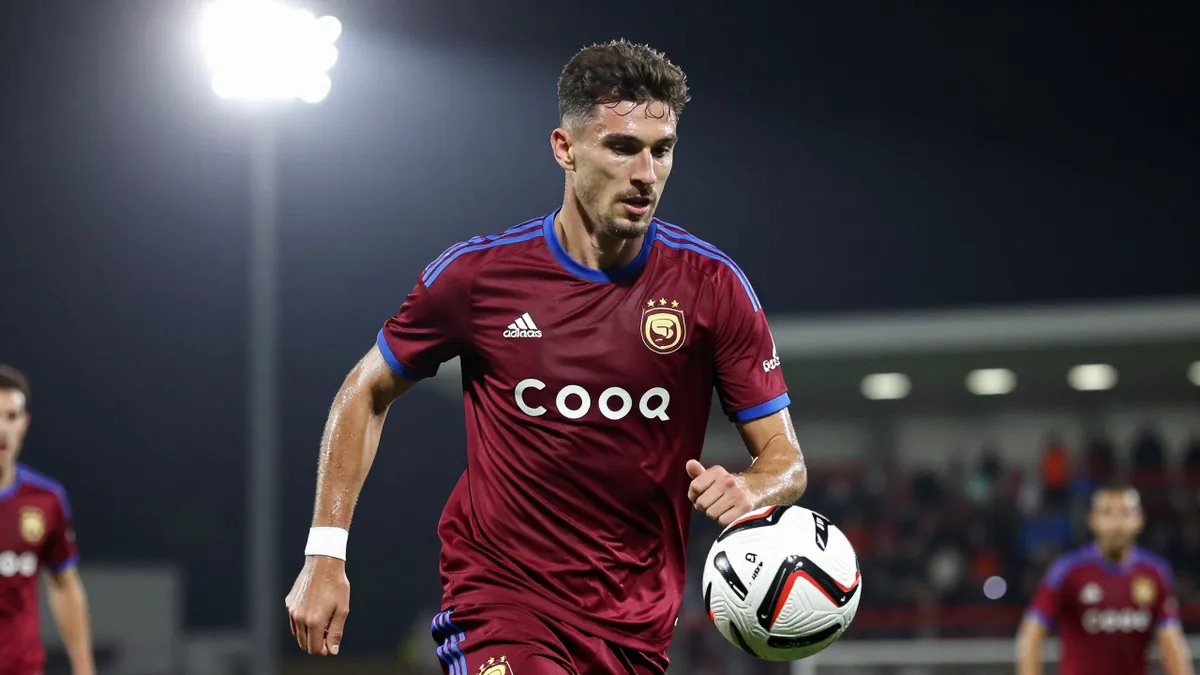 Gustavo Hamer transfer: West Ham United join race for Sheffield United star
